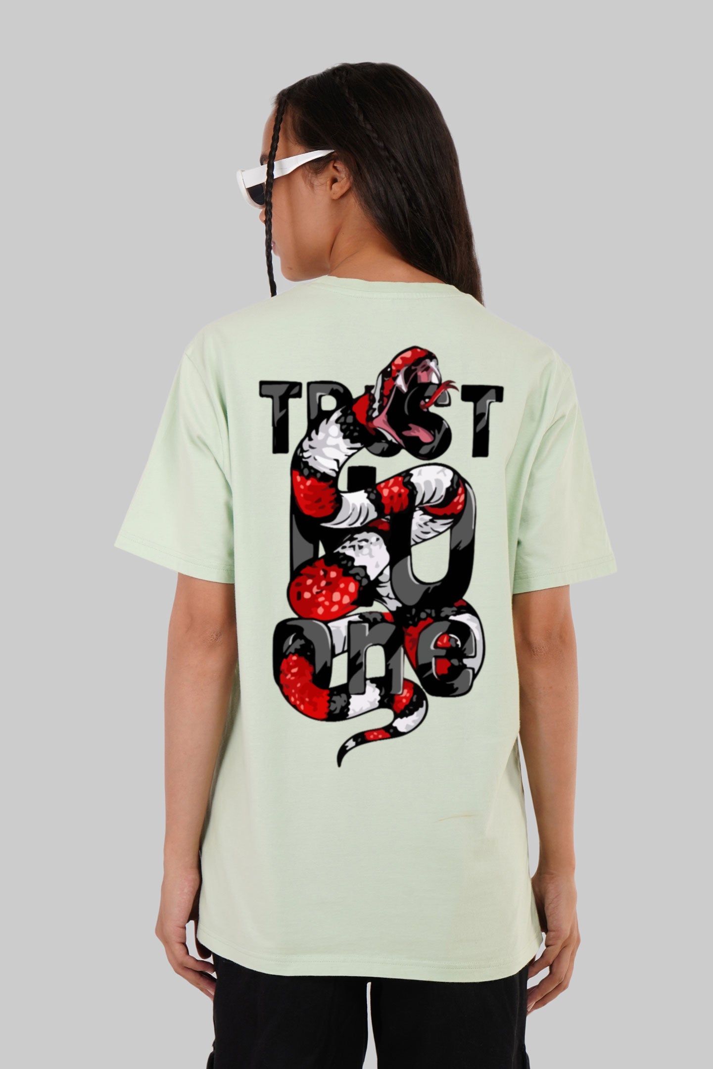 Trust No One 1 Pastel Green Boyfriend Fit T-Shirt Women