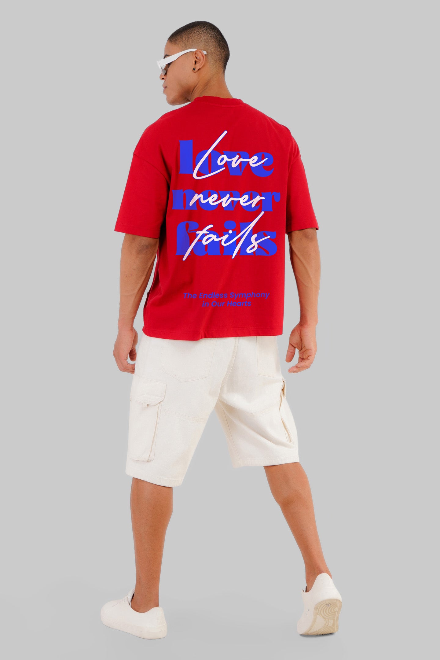 Love Never Fails Red Baggy Fit T-Shirt Men