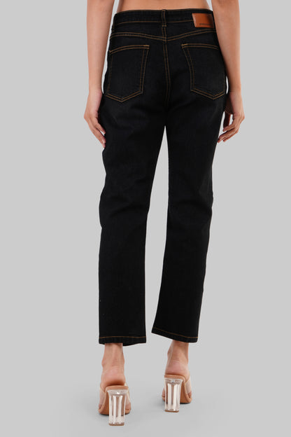 Black High Rise Mom Fit Women Jeans Pic 3