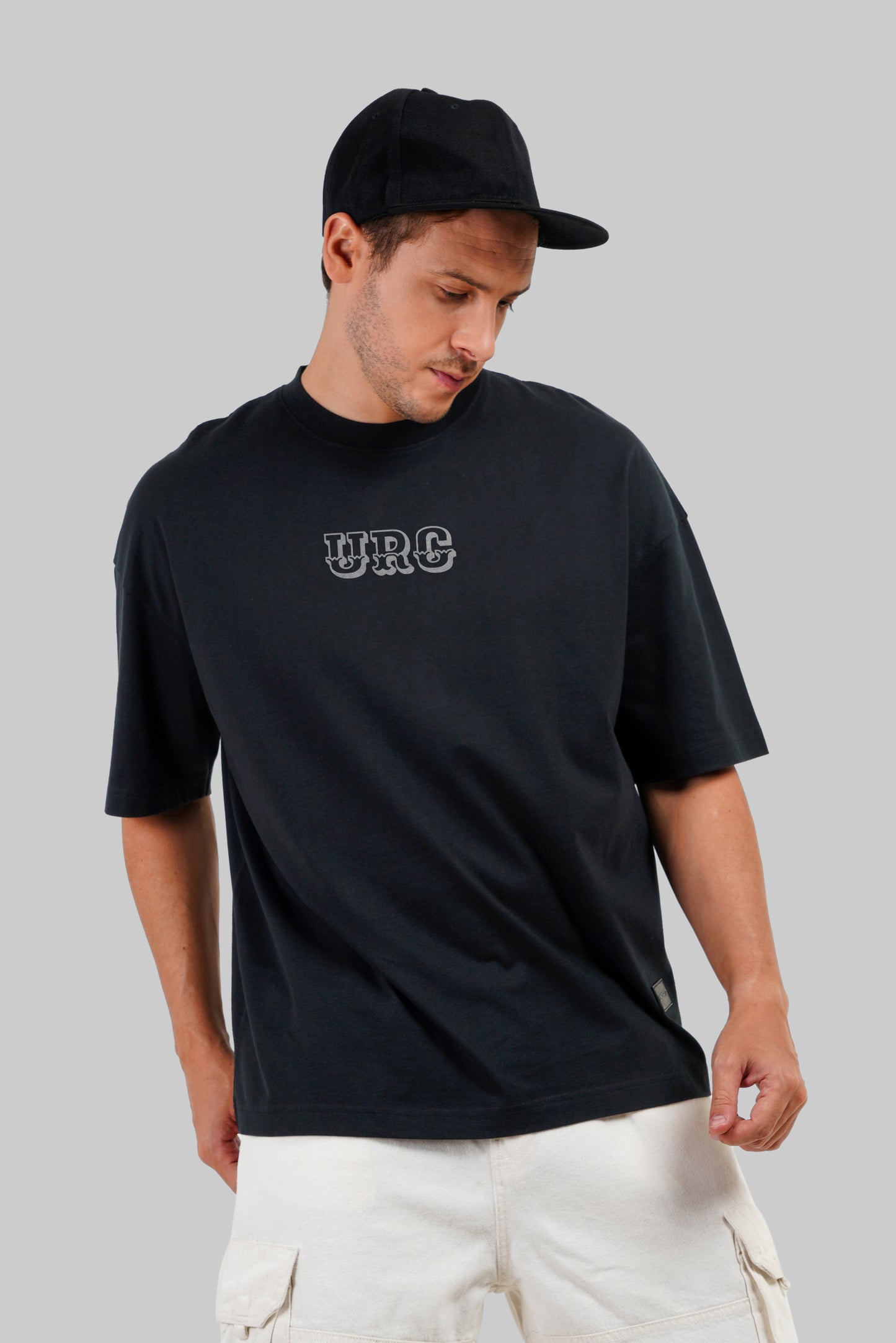 Underrated Skull Black Baggy Fit T-Shirt Men Pic 2