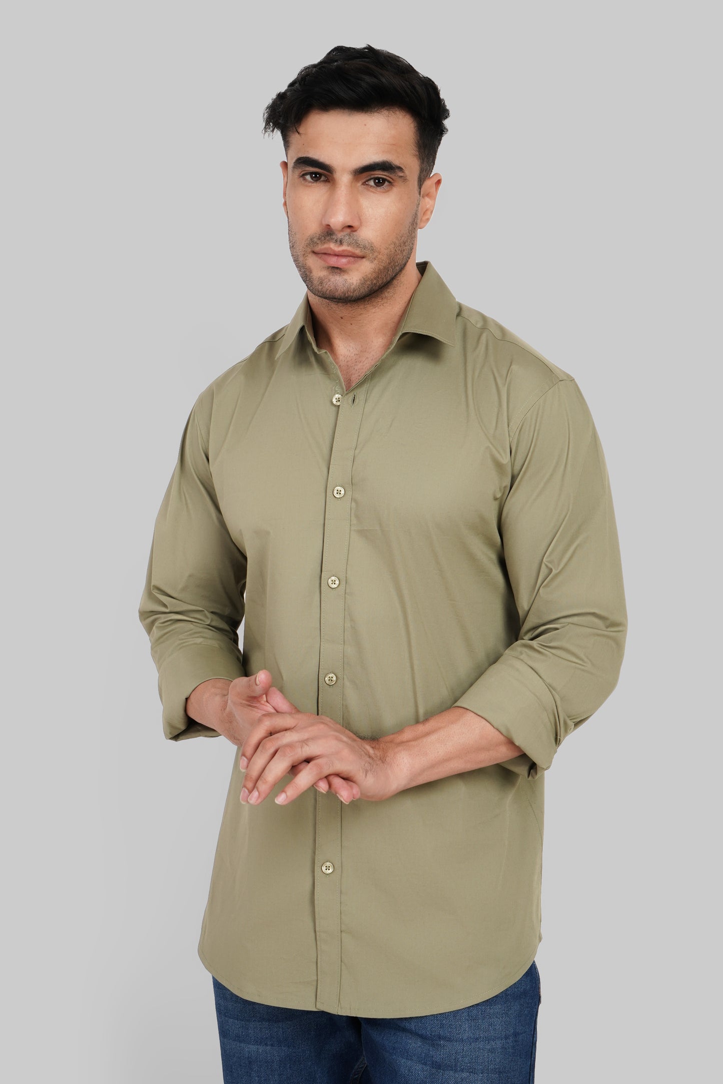 Green Solid Slim Fit Shirt